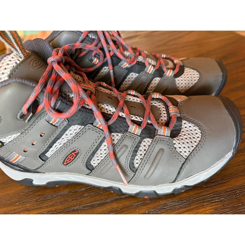 KEEN Steens Mid Waterproof Hiking Boots Mens 10 Grey Orange Excellent Trail Shoe